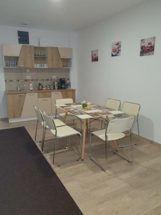 Sibiu 02 Appartement Buitenkant foto